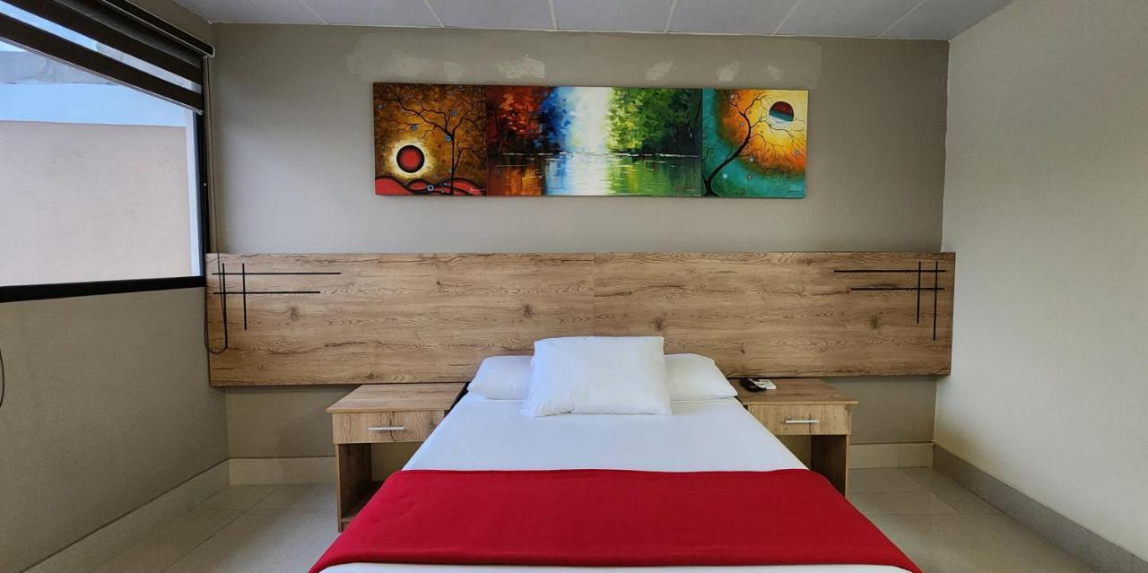 Hotel Murali - Cerca Del Aeropuerto De Guayaquil Exteriér fotografie