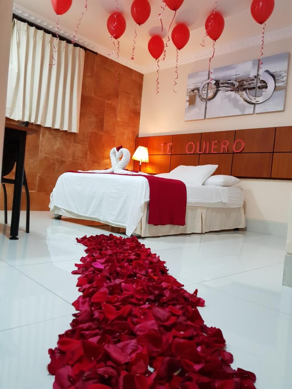 Hotel Murali - Cerca Del Aeropuerto De Guayaquil Exteriér fotografie